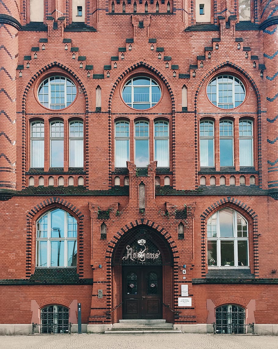 brown building during daytime, architecture, built structure HD wallpaper