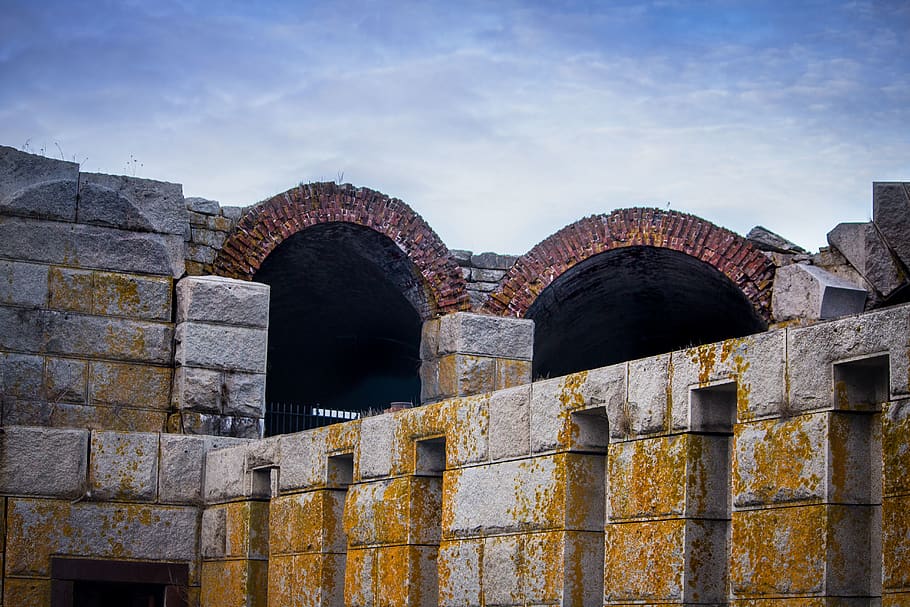 brown concrete bridge, building, wall, bunker, architecture, castle HD wallpaper