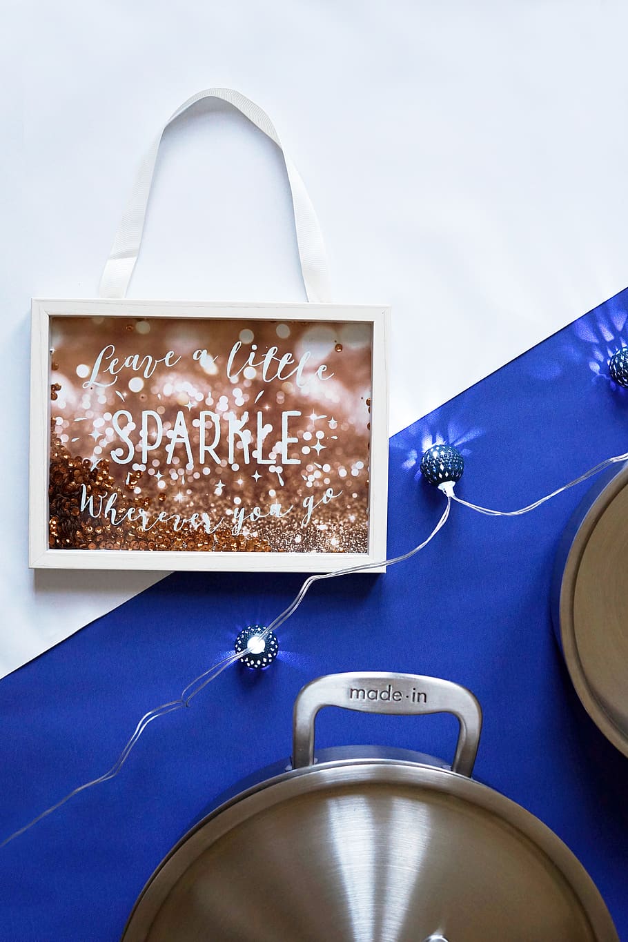 united kingdom, christmas quotes, sparkle, flatlay, blue, cookware