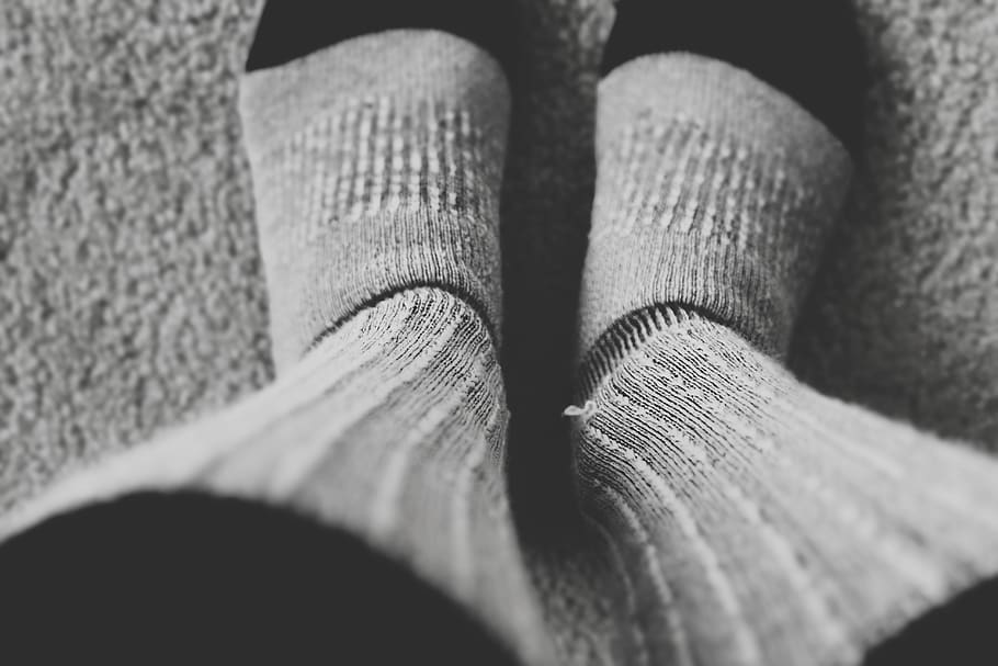 cold, winter, feet, cozy, sock, human body part, one person HD wallpaper