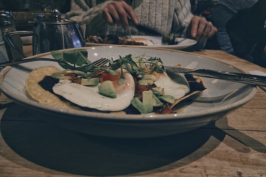 breakfast, table, yummy, eggs, dish, eating, food and drink HD wallpaper