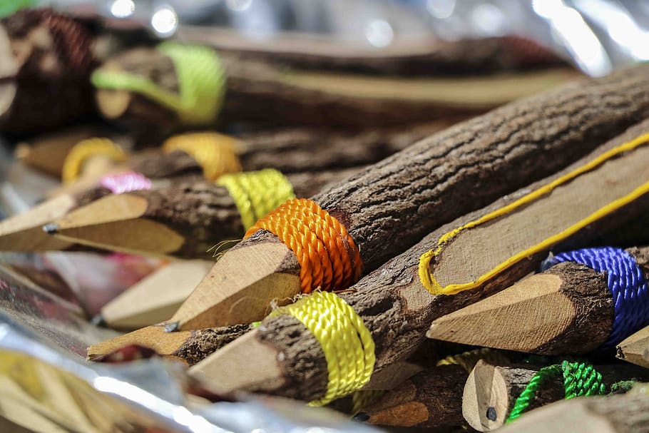 pen, wood, brush, close-up, selective focus, wood - material HD wallpaper