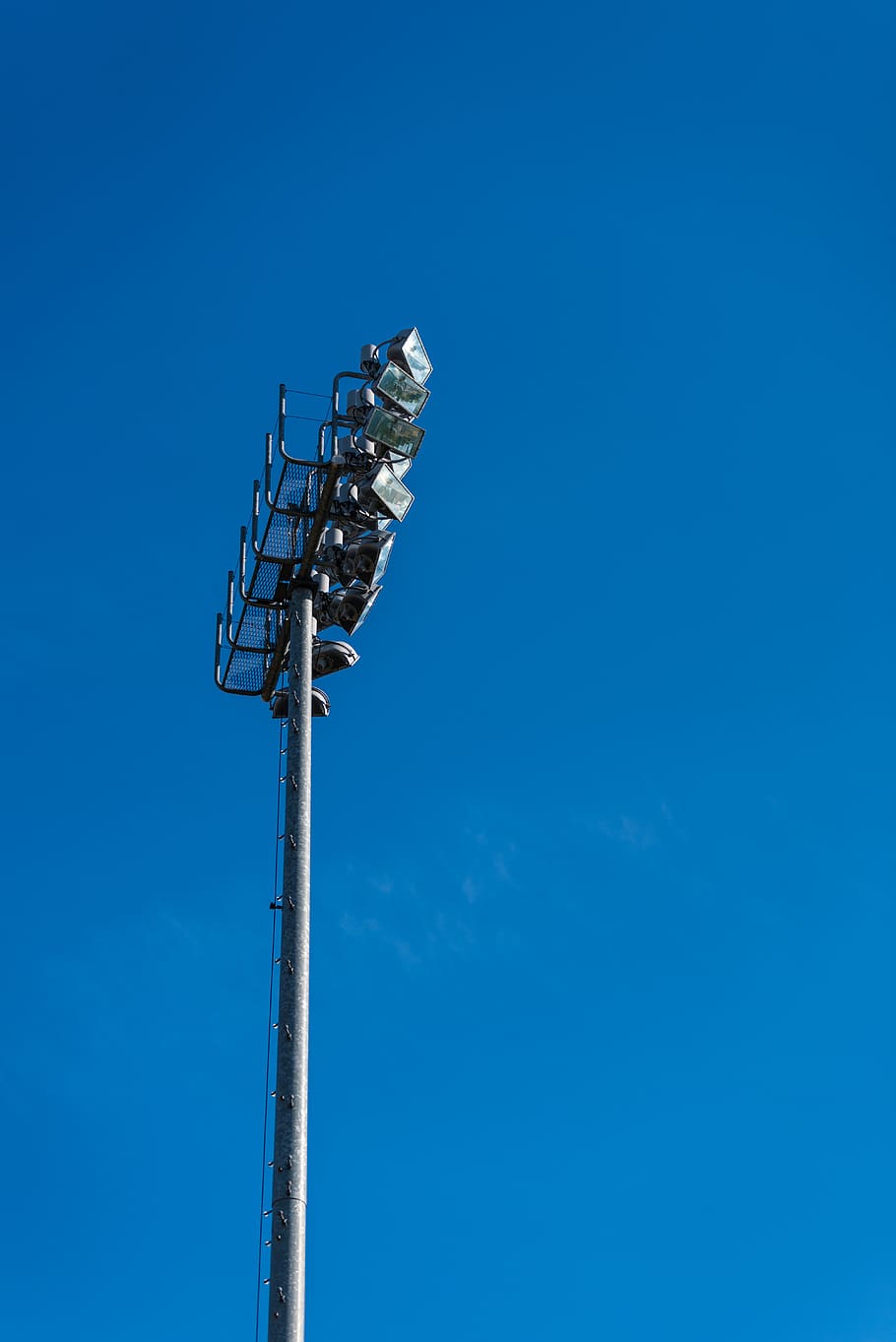 lights, sky, stadium, field, sports, metal, structure, blue HD wallpaper