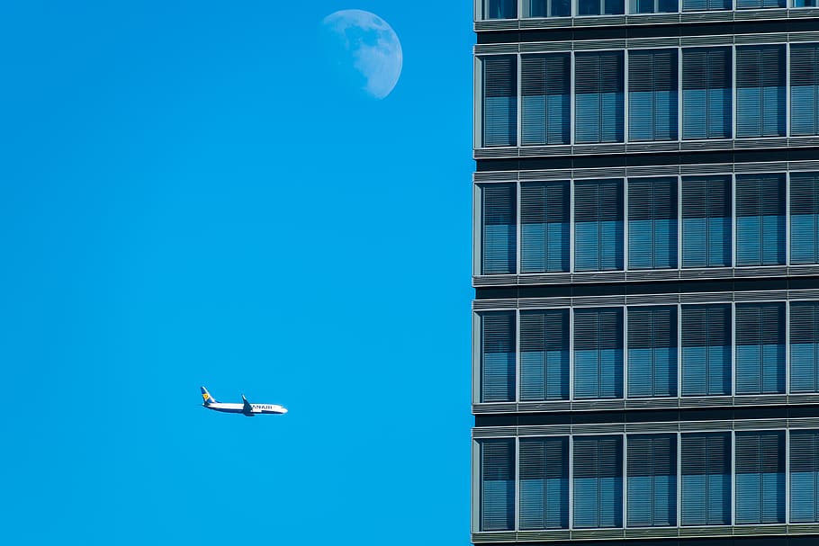 skyscraper, aircraft, moon, flying, facade, business, landing, HD wallpaper