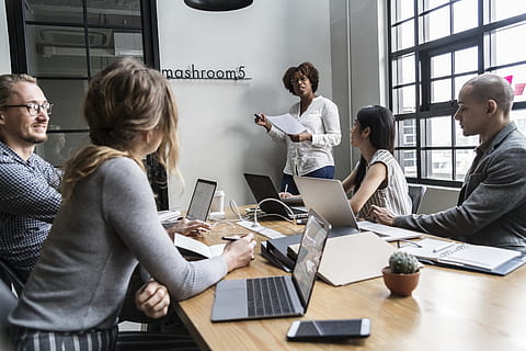 People In A Meeting, brainstorming, colleagues, communication HD wallpaper