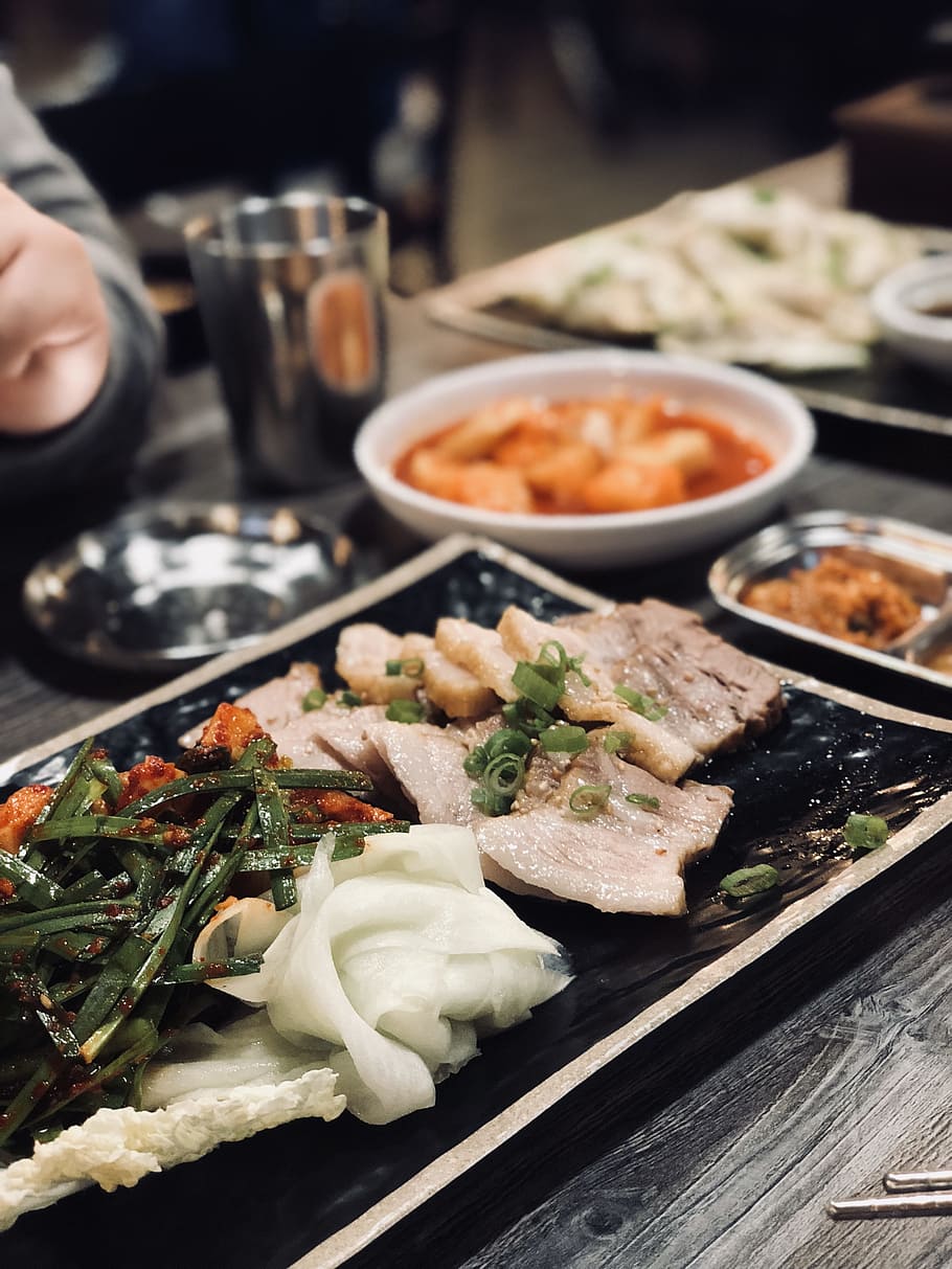 Plate Of Thin Sliced Meat, cuisine, delicious, dinner, dish, epicure HD wallpaper