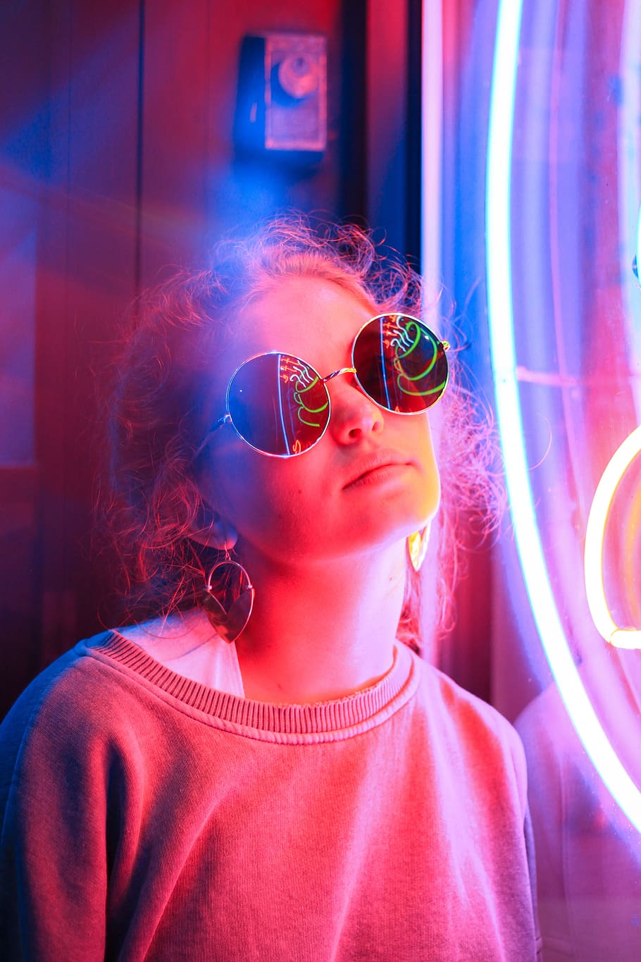 woman standing beside neon signage, bright, beautiful, angle HD wallpaper
