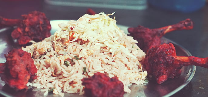 Meat Pops and Cooked Rice, biryani, chicken, close-up, cuisine HD wallpaper