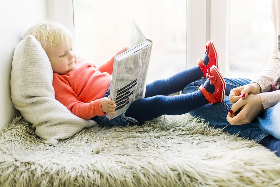 Toddler Reading Book, baby, beautiful, child, cute, fun, girl, HD wallpaper