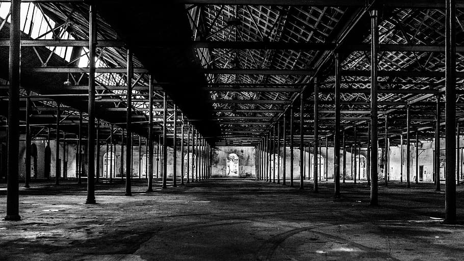 empty space, hangar, architecture, bw, columns, built structure HD wallpaper