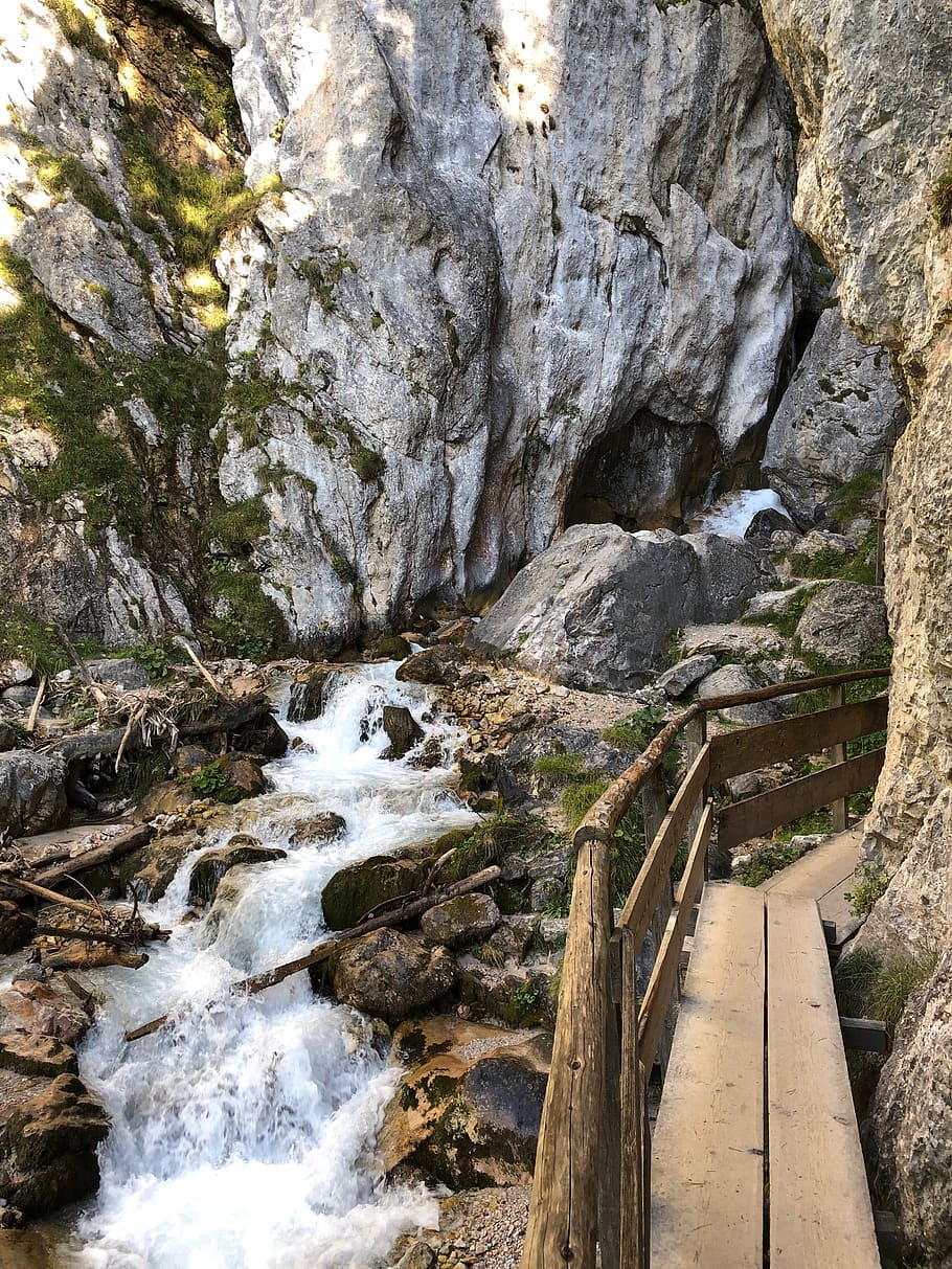 Вода каньон. Каньон Хашупсе Абхазия. Каньон с водой. Черногорский каньон. Черногорский каньон HD.