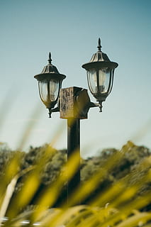 black lamppost, lamp post, lampshade, vintage, sky, foreground blur HD wallpaper
