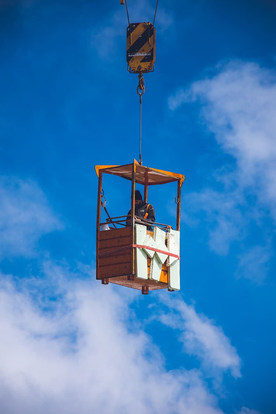 germany, garmisch-partenkirchen, worker, clouds, crane, cloud - sky HD wallpaper