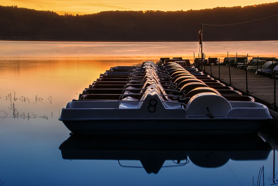 trample boot, plastic, lake, sunrise, mood, morning light, mirroring HD wallpaper