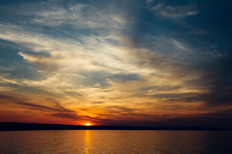 Body of Water at Golden Hour, clouds, sea, sky, skyscape, sunrise HD wallpaper