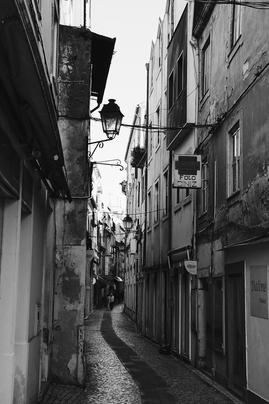coimbra, portugal, black and white, path, street, urban, architecture, HD wallpaper