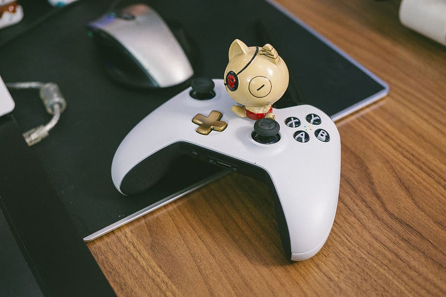 White and Black Game Controller, child, cute, fun, leisure, play HD wallpaper