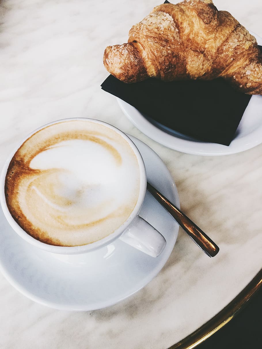 Cappuccino And A Croissant, baking, break, breakfast, caffeine HD wallpaper