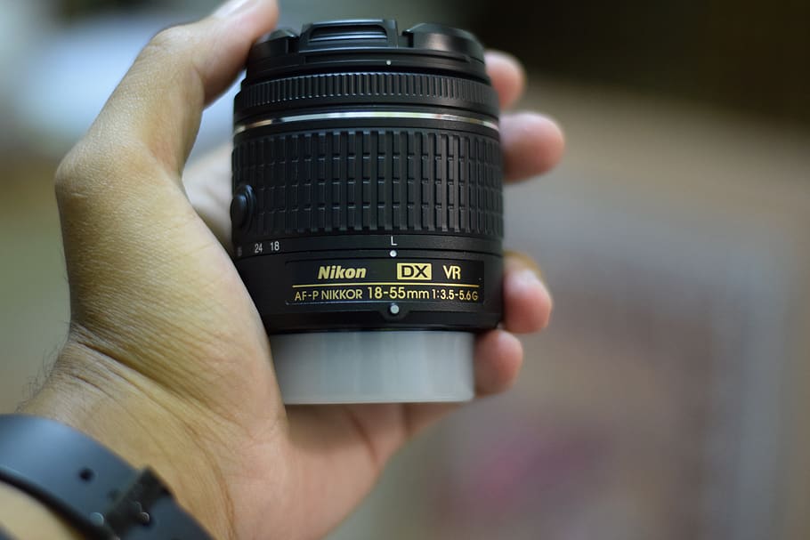 lens, nikon, camera, dslr, nikkor, modern, hand, keep, human hand HD wallpaper