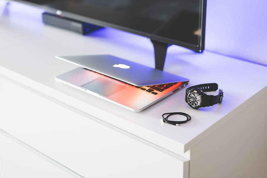 Modern Laptop and Watches, accessories, clean, elegant, lancer HD wallpaper
