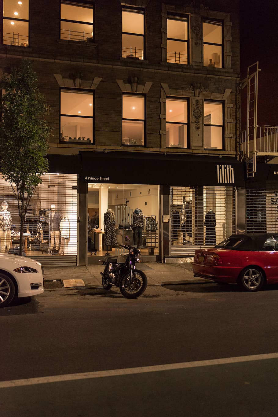 night, nyc, motorcycle, building, brick, storefront, architecture HD wallpaper