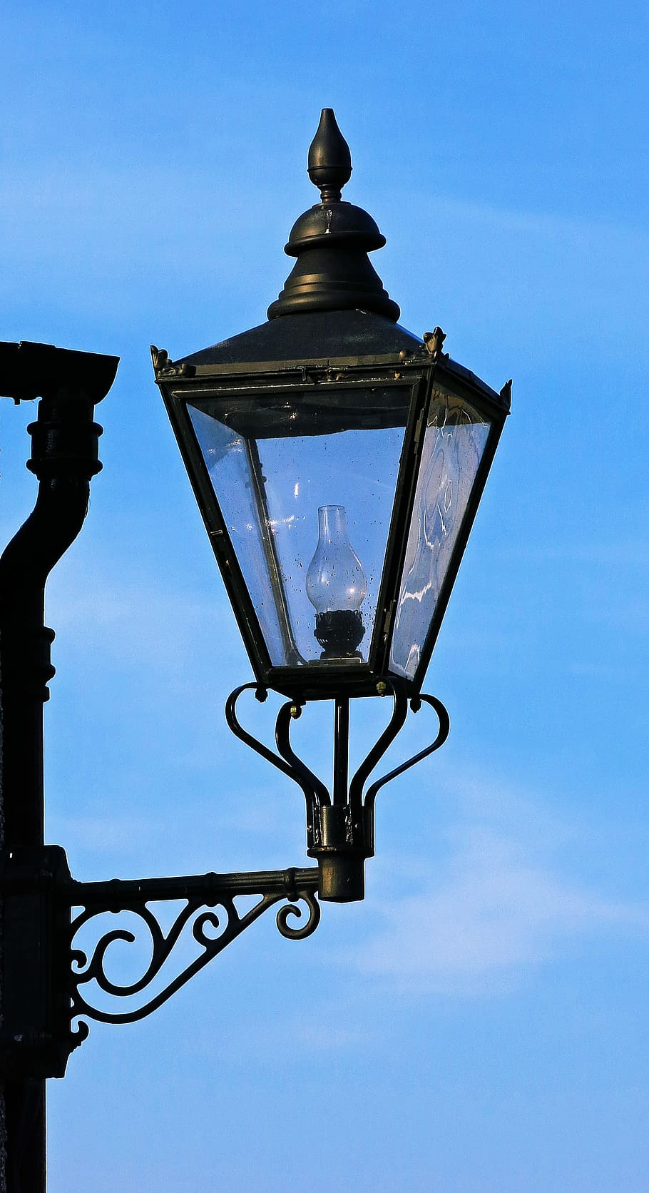 lamp, lampshade, lamp post, lantern, market, bazaar, shop, railing HD wallpaper