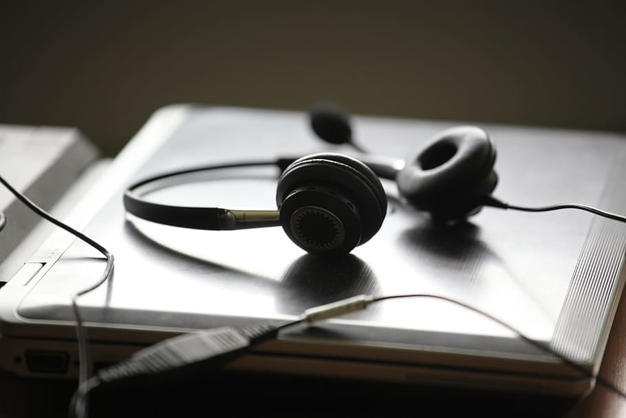 Black Corded Headset on Grey Laptop, computer, desk, equipment HD wallpaper