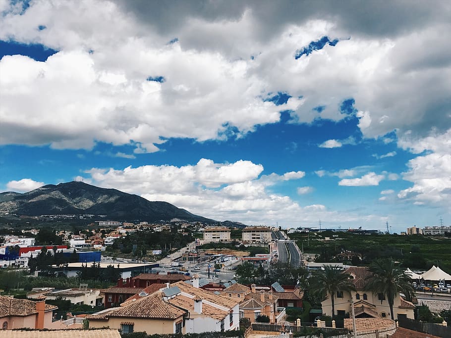 españa, mijas, mountain, sky, clouds, trees, town, cars, house HD wallpaper
