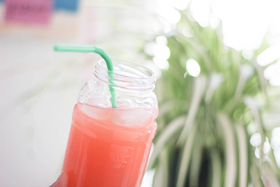 Juice in Mason Jar, beverage, blur, bottle, close-up, depth of field HD wallpaper