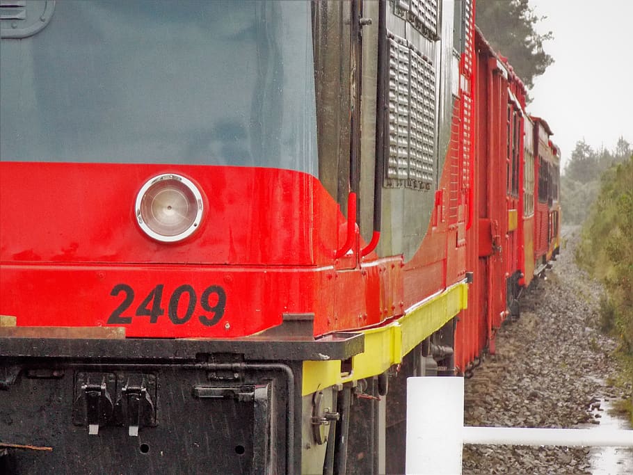 train, ecuador, travel, red, public transportation, mode of transportation HD wallpaper