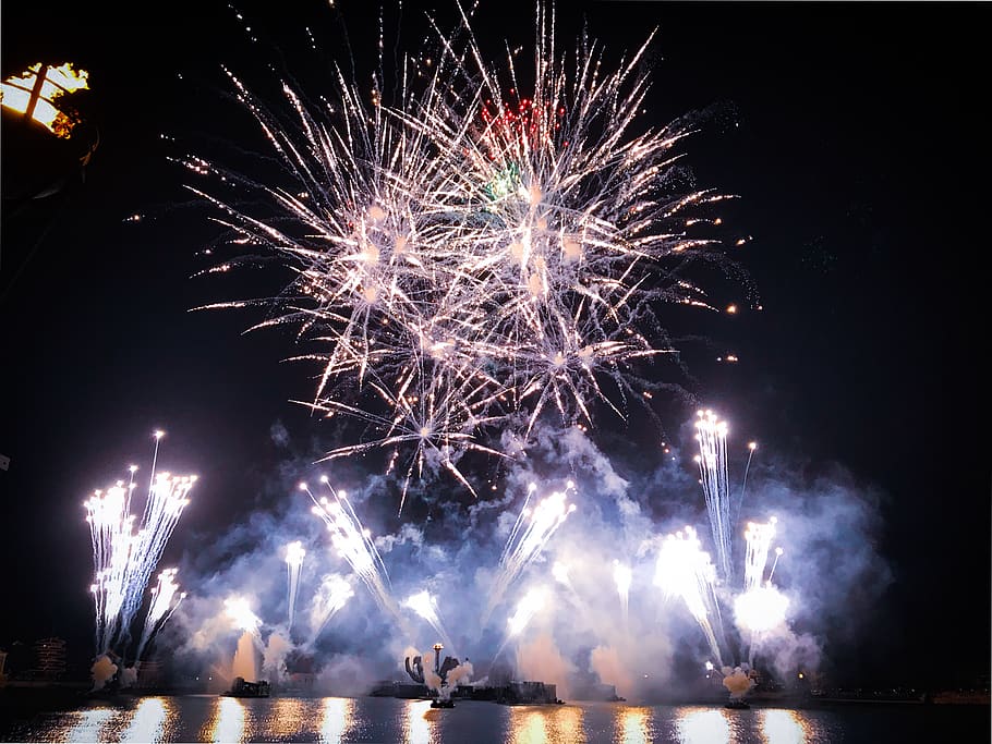 epcot, fireworks, disney, illuminated, night, celebration, firework display HD wallpaper
