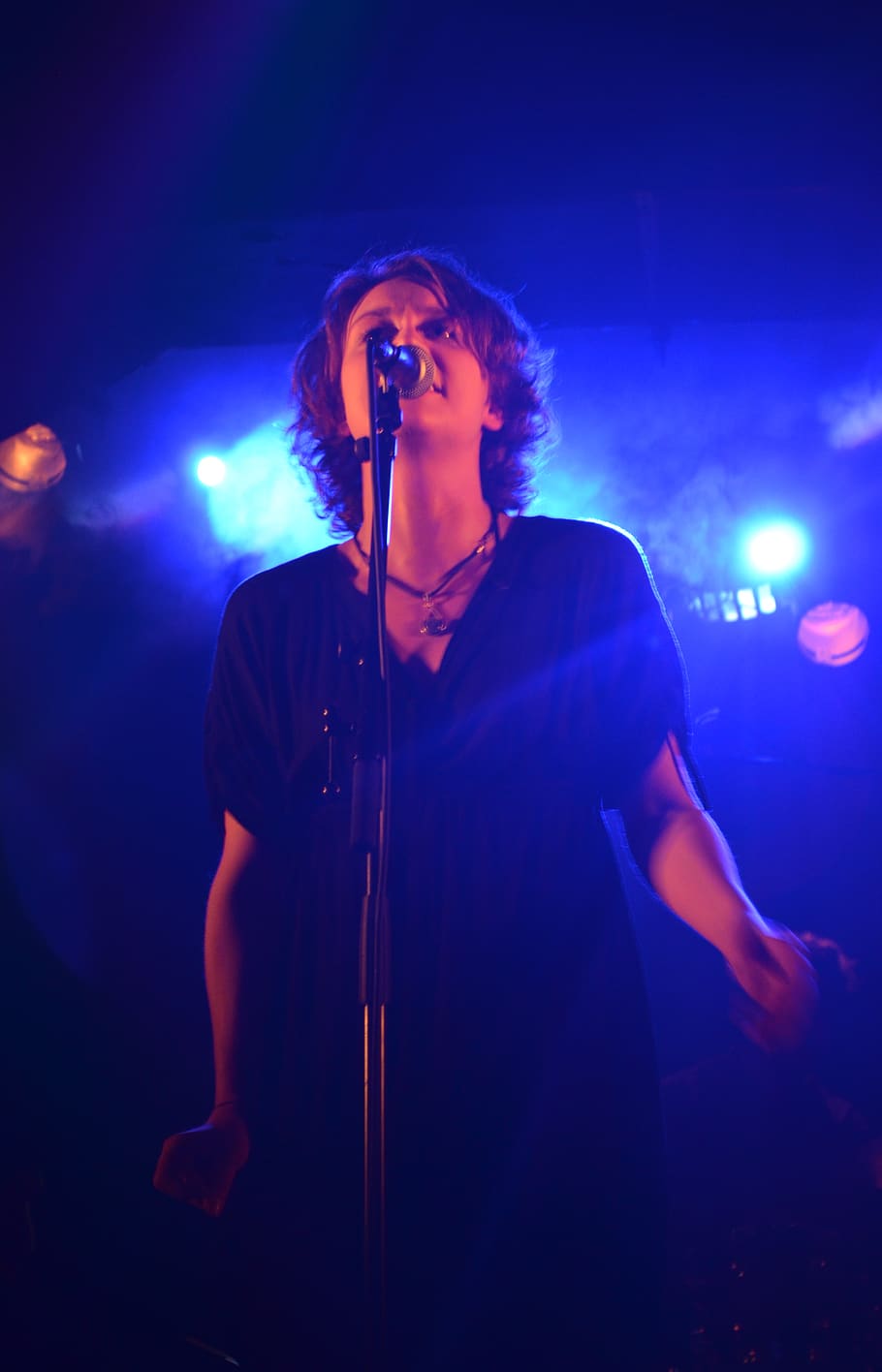 france, nancy, performance, singing, woman, concert, blue, music HD wallpaper