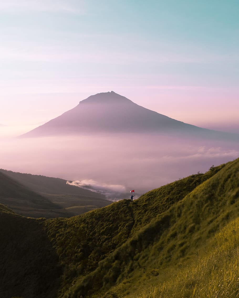 foggy mountain during daytime, nature, outdoors, mountain range HD wallpaper