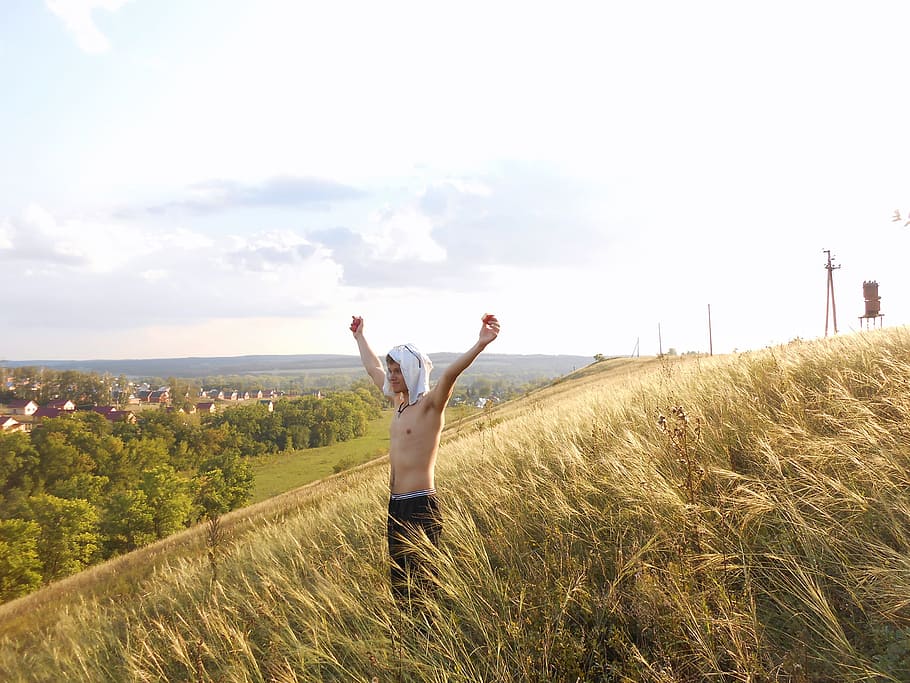 man, field, dom, outdoor, meadow, leisure, fun, cloud, autumn HD wallpaper