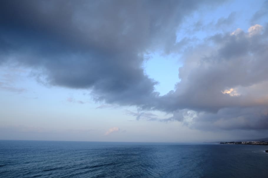 cloudscape, sea, coastline, blue, cloudy, early morning, cloud - sky HD wallpaper