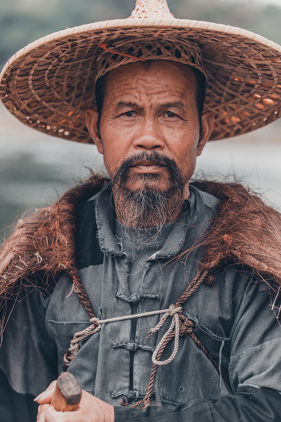 man wearing brown hat, clothing, front view, portrait, looking at camera HD wallpaper