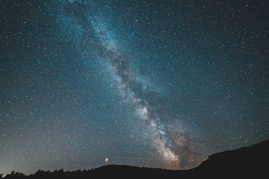 milky way at night, mountain, landscape, clear, dark, tree, star HD wallpaper