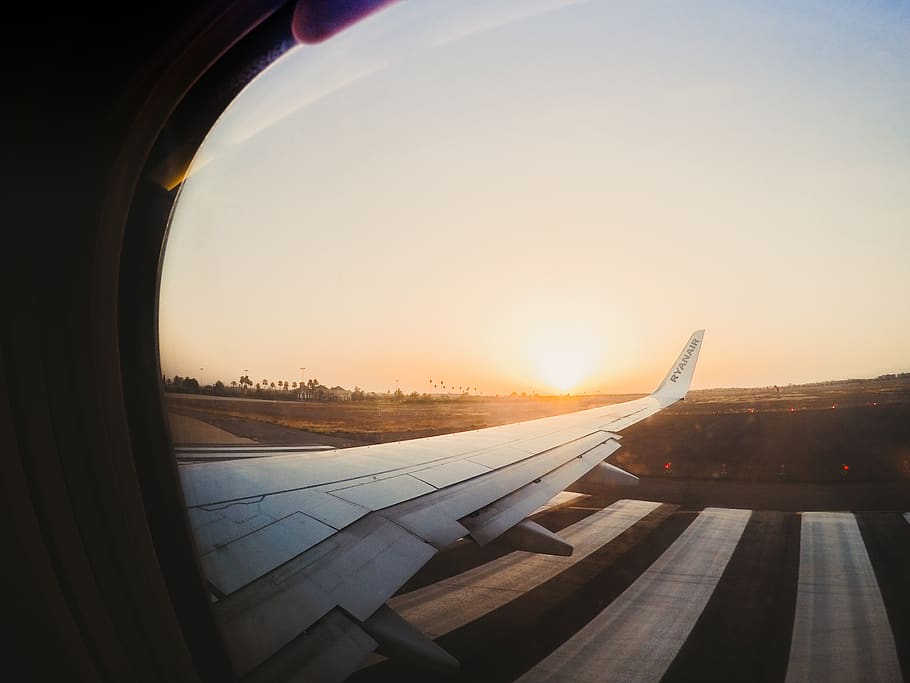 white plane during daytime, morocco, sunlight, flooring, road HD wallpaper