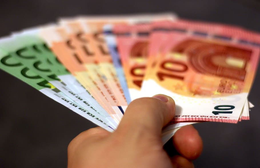 Bundle of Assorted-denomination Euro Banknotes, bank notes, cash, HD wallpaper
