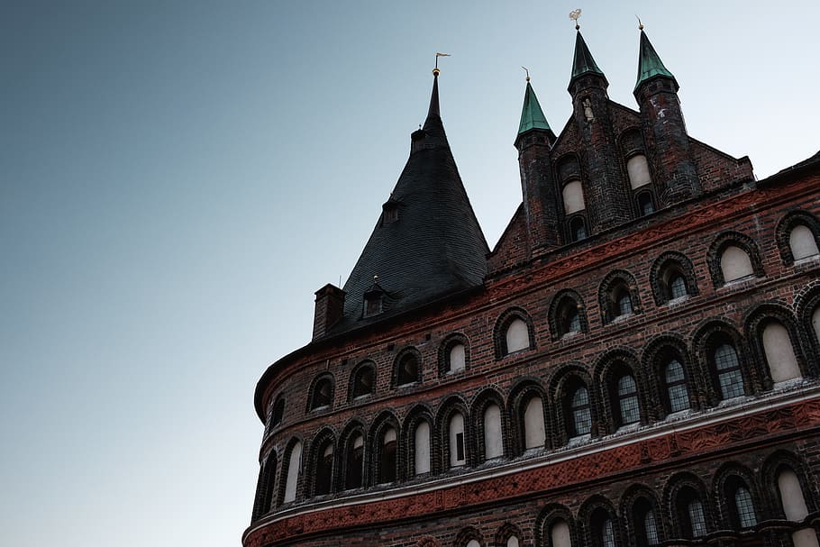 brown concrete building, spire, tower, steeple, architecture HD wallpaper
