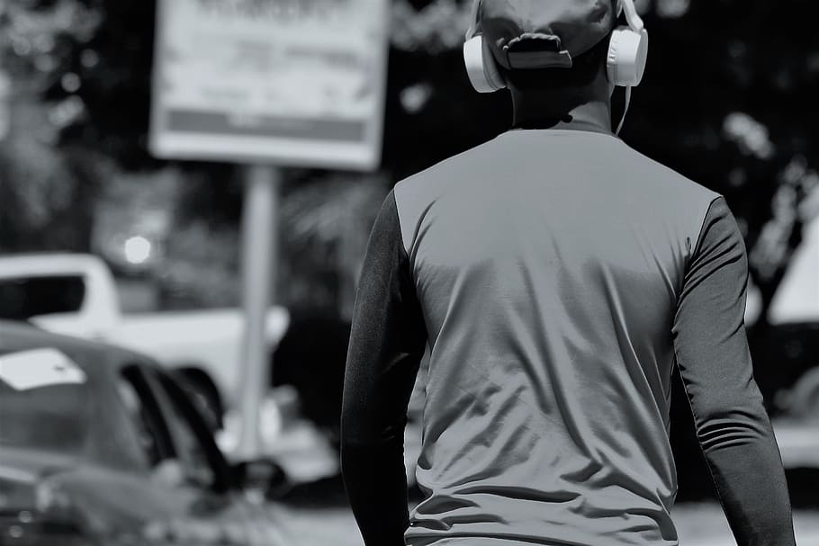 Monochrome Photography of Person's Back, back view, black-and-white HD wallpaper