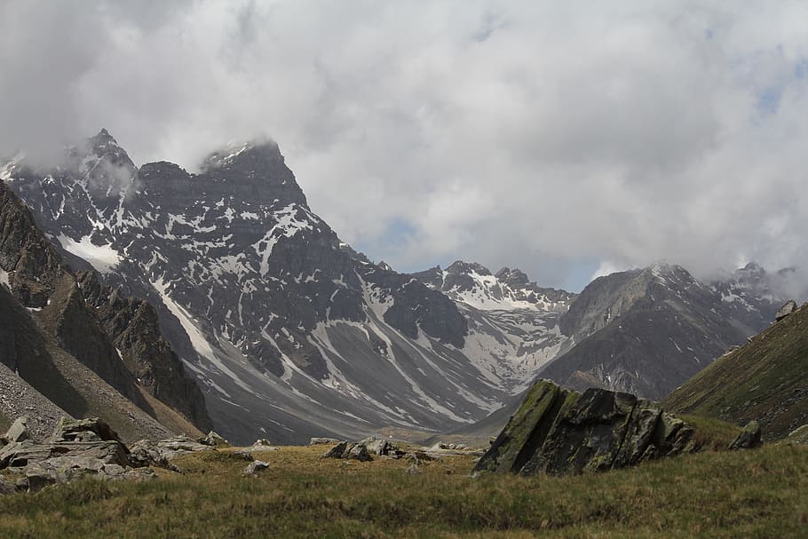 mountain, cloud - sky, beauty in nature, mountain range, scenics - nature HD wallpaper