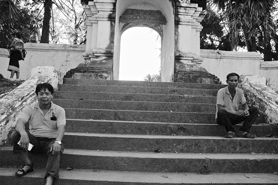 2 guy, architecture, staircase, sitting, men, real people, built structure HD wallpaper