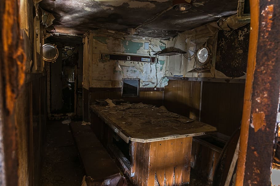 Brown Wooden Dining Table, abandoned, bench, decaying, environment HD wallpaper