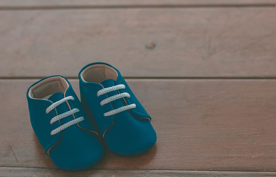 shoe, pair, still life, blue, wood - material, no people, table HD wallpaper