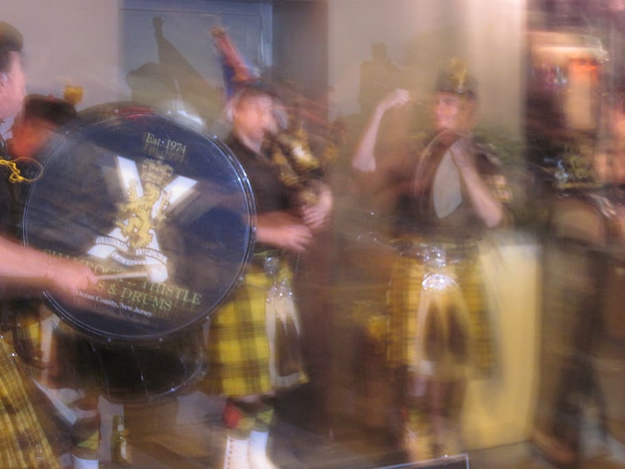 bag pipes, drums, reflection, adult, transparent, group of people HD wallpaper