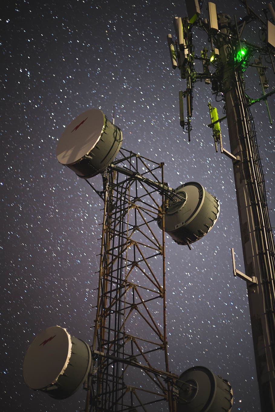 gray utility pole, electrical device, antenna, building, telescope HD wallpaper