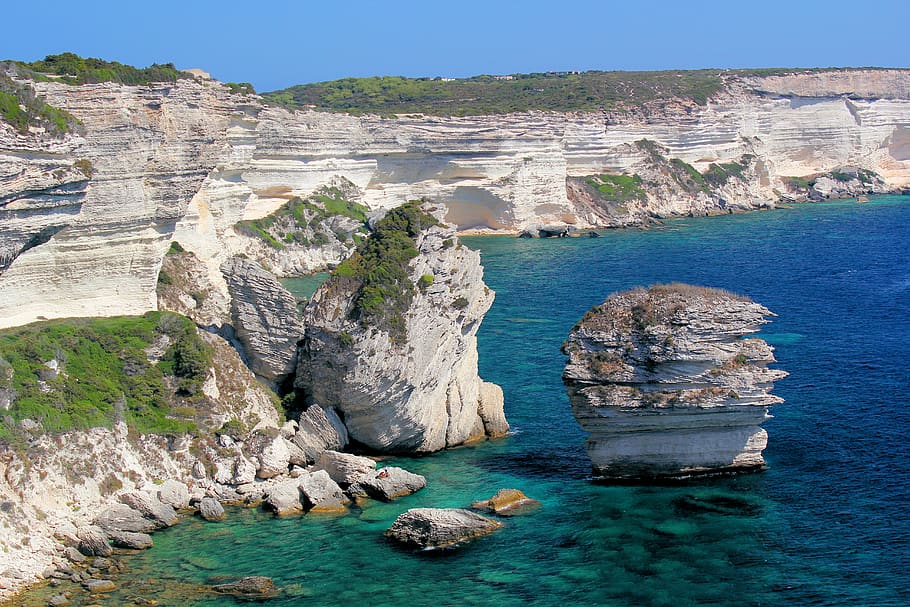 water, rock - object, solid, sea, rock formation, scenics - nature HD wallpaper