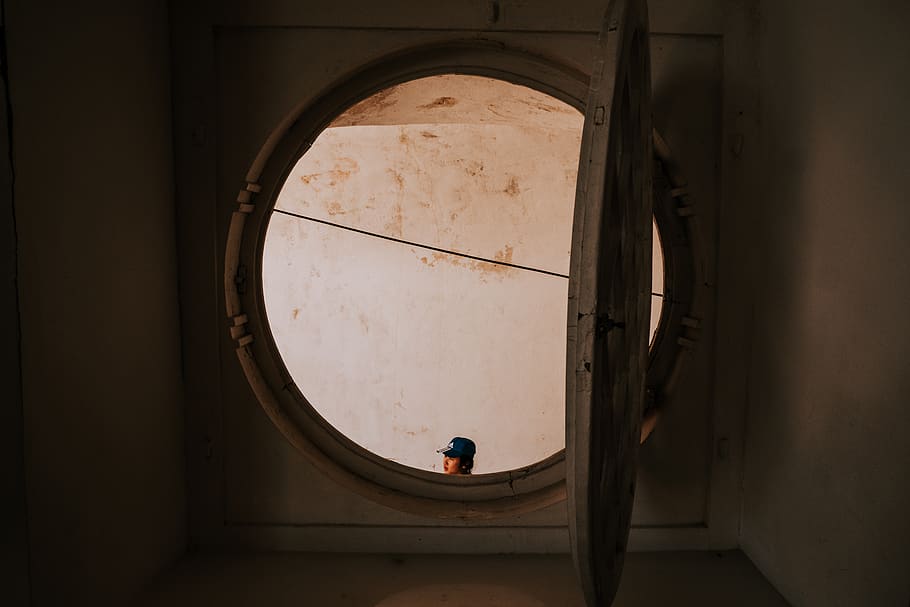 opened white window, door, porthole, openning, vault, wall, cement, HD wallpaper