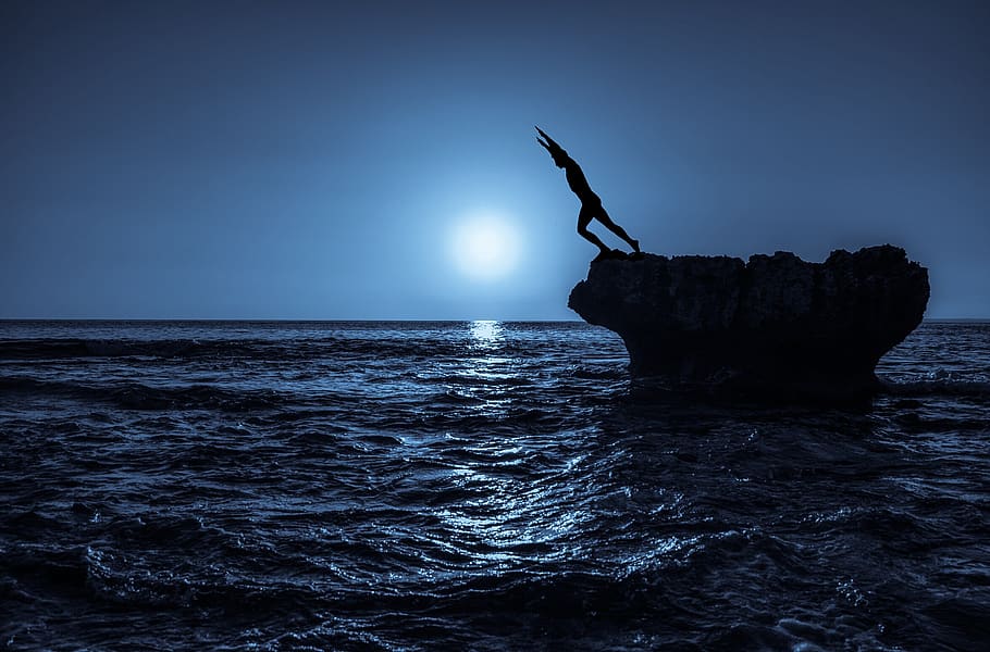 night, moon, sky, adventure, man, jumping, traveling, sea, ocean HD wallpaper